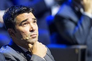 德科：我们目前的阵容比上赛季强，如今顶尖球员都渴望加盟巴萨