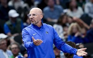 媒体人：独行侠输奇才底裤都被扒了 这套阵容还会继续下去吗