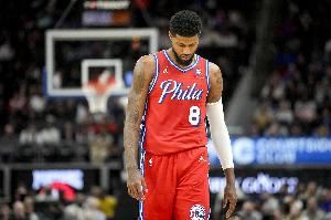 名记：保罗-乔治将在下周、11月初的某个时间点迎来赛季首秀